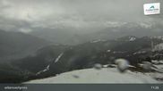 Archived webcam image showing Top Station zellamseeXpress on 19 Apr 2026 at 11:30