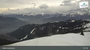 Archiviertes Webcam Bild: Schmitten: Bergstation des zellamseeXpress am 13.04.2026 um 07:54 Uhr