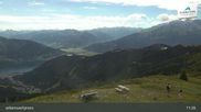 Archiviertes Webcam Bild: Schmitten: Bergstation des zellamseeXpress am 26.08.2026 um 11:23 Uhr