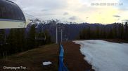 Archiviertes Webcam Bild: Panorama Mountain: Mile 1 Express Lift am 29.05.2026 um 14:08 Uhr