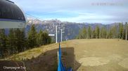 Archiviertes Webcam Bild: Panorama Mountain: Mile 1 Express Lift am 19.10.2026 um 20:36 Uhr