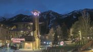 Archiviertes Webcam Bild: Talstation Tram Lift Jackson Hole am 13.04.2026 um 04:36 Uhr