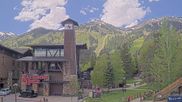 Archiviertes Webcam Bild: Talstation Tram Lift Jackson Hole am 27.05.2026 um 22:59 Uhr