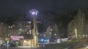 Archived webcam image showing Tram Station Jackson Hole Mountain Resort on 31 Mar 2026 at 08:45