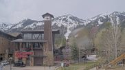 Archived webcam image showing Tram Station Jackson Hole Mountain Resort on 31 Mar 2026 at 22:45