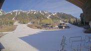 Archived webcam image showing Base Sweetwater Teewinot Jackson Hole on 8 Apr 2026 at 16:17
