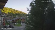 Archiviertes Webcam Bild: Zentrum Les Gets - Blick zur Mont Chery Piste am 26.09.2026 um 08:07 Uhr