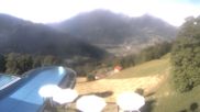 Archiviertes Webcam Bild: Montafon: Hotel Fernblick Sky Pool am 28.05.2026 um 08:43 Uhr