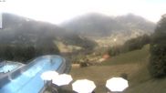 Archiviertes Webcam Bild: Montafon: Hotel Fernblick Sky Pool am 28.05.2026 um 10:43 Uhr