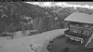 Archived webcam image showing Mountain Restaurant Kristberg on 26 Feb 2026 at 06:37