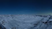 Archiviertes Webcam Bild: Andermatt Sedrun Gemsstock Panoramacam am 26 Feb 2026 um 00:57 Uhr
