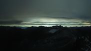 Archiviertes Webcam Bild: Andermatt Sedrun Gemsstock Panoramacam am 10.10.2026 um 00:45 Uhr