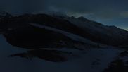Archived webcam image showing Saas-Grund Hohsaas Kreuzboden Gondola Mid-Station on 9 May 2026 at 02:08