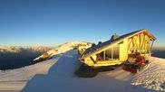 Archived webcam image showing Chaeserrugg: View from the summit on 1 May 2026 at 06:47