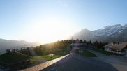 Archived webcam image showing Roundshot Villars Gryon Diablerets Isenau on 28 May 2026 at 06:43