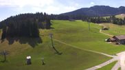 Archived webcam image showing Oberdorf Wildhaus Bergbahnen Toggenburg on 2 May 2026 at 10:33