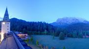 Archived webcam image showing Garmisch-Partenkirchen: Elmau on 28 May 2026 at 04:41