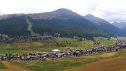 Archiviertes Webcam Bild: Livigno: Skiort und Mottolino Fun Mountain am 16.08.2026 um 12:57 Uhr