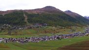 Archiviertes Webcam Bild: Livigno: Skiort und Mottolino Fun Mountain am 10.10.2026 um 10:05 Uhr