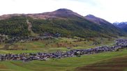 Archiviertes Webcam Bild: Livigno: Skiort und Mottolino Fun Mountain am 11.10.2026 um 14:17 Uhr