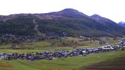 Archiviertes Webcam Bild: Livigno: Skiort und Mottolino Fun Mountain am 11.10.2026 um 12:17 Uhr
