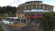 Archived webcam image showing Märchenhotel Bellevue - Braunwald on 21 Jul 2026 at 18:51