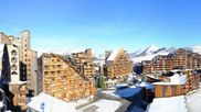 Archived webcam image showing Portes du Soleil - Avoriaz on 22 Oct 2026 at 10:59