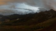 Archiviertes Webcam Bild: Courchevel: Chenus am 20.10.2026 um 20:25 Uhr