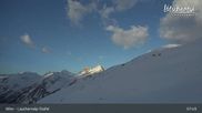 Archived webcam image showing Lauchernalp Ski Resort - Stafel on 6 Apr 2026 at 08:32