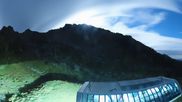 Archived webcam image showing Hauser Kaibling (Styria) - Top station chairlift 'Alm 6er' on 24 Sep 2026 at 00:20