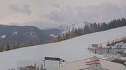 Archiviertes Webcam Bild: Hauser Kaibling: Höfi Express Abfahrt und Knapplhütte am 13.04.2026 um 08:09 Uhr