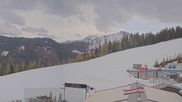 Archiviertes Webcam Bild: Hauser Kaibling: Höfi Express Abfahrt und Knapplhütte am 13.04.2026 um 18:09 Uhr