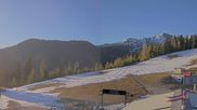 Archived webcam image showing Hauser Kaibling (Styria) - Downhill Höfi Express on 1 May 2026 at 06:09