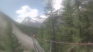 Archiviertes Webcam Bild: Grächen: Blick auf Charles Kuonen Hängebrücke am 28.05.2026 um 12:57 Uhr