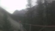Archiviertes Webcam Bild: Grächen: Blick auf Charles Kuonen Hängebrücke am 26.08.2026 um 14:14 Uhr