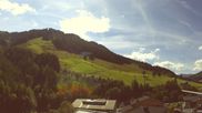 Archiviertes Webcam Bild: Saalbach: Blick vom Alpinresort am 26.08.2026 um 14:19 Uhr