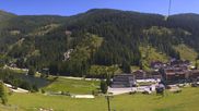 Archived webcam image showing Ski Resort Zauchenberg: Rosskopfbahn on 15 Aug 2026 at 12:15
