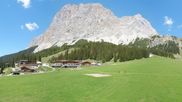 Archiviertes Webcam Bild: Ehrwalder Almbahn Panorama am 29.05.2026 um 14:22 Uhr
