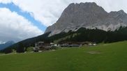 Archiviertes Webcam Bild: Ehrwalder Almbahn Panorama am 27.07.2026 um 14:16 Uhr
