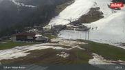 Archiviertes Webcam Bild: Bergstation Gondelbahn Hochsöll am 12.04.2026 um 09:01 Uhr