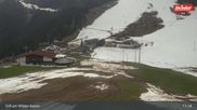 Archiviertes Webcam Bild: Bergstation Gondelbahn Hochsöll am 12.04.2026 um 11:01 Uhr
