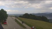 Archiviertes Webcam Bild: Blick über den Traunsee am 14.06.2026 um 14:22 Uhr