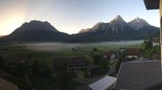 Archiviertes Webcam Bild: Hotel Post Lermoos: Zugspitze am 29.05.2026 um 06:51 Uhr