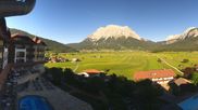 Archiviertes Webcam Bild: Hotel Post Lermoos: Zugspitze am 29.05.2026 um 18:51 Uhr