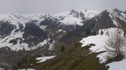 Archiviertes Webcam Bild: Blick auf Livigno vom Crap de la Pare am 12.04.2026 um 12:01 Uhr