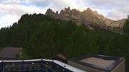 Archived webcam image showing Pian Pecei-Pra Martin lift - Fassa Valley on 12 Jun 2026 at 07:13