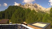 Archived webcam image showing Pian Pecei-Pra Martin lift - Fassa Valley on 14 Aug 2026 at 10:19