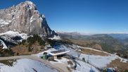 Archived webcam image showing Val Gardena: Top station Ciampinoi on 30 Apr 2026 at 08:47