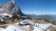 Archived webcam image showing Val Gardena: Top station Ciampinoi on 30 Apr 2026 at 10:47