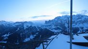 Archived webcam image showing Val Gardena: Top station Ciampinoi on 16 Mar 2026 at 06:16